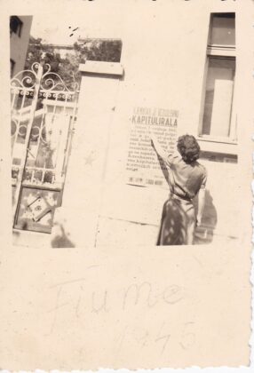 07.05.1945. Fiume Otkrili smo lokaciju povijesne antifašističke fotografije u Rijeci. NJEMAČKA JE BEZUSLOVNO KAPITULIRALA