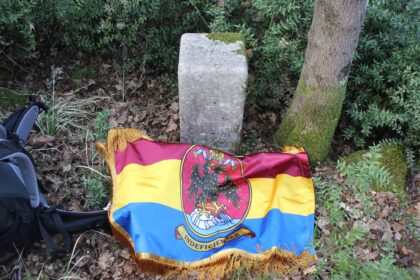 graniči kamen riječke državnosti s oznakom Riječke države (F) Stato di Fiume