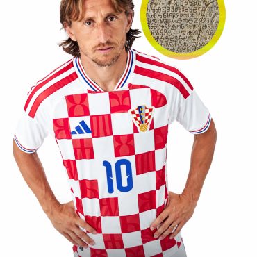 Glagoljica na dresu Vatrenih novi povijesni dres Adidasa