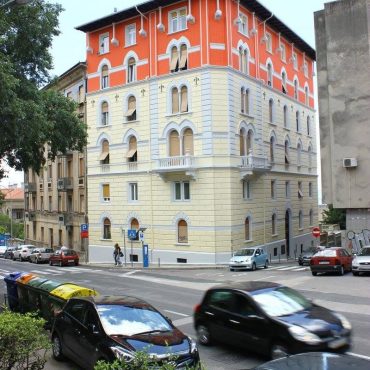 Kuća Schiucca-Matcovich iz 1911. na Campettu, Omladinska 1